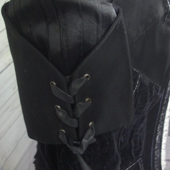 NWOT Tricot Chic Women's Jacket Size US 8 - Picture 15 of 15